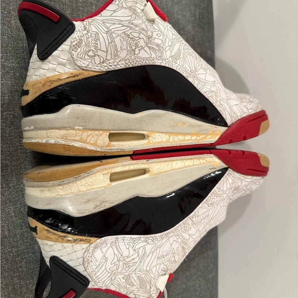 Jordan TWO 3 Dynamic Red-white Sneakers/size 7.5